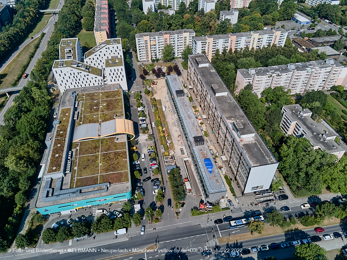 22.07.2022 - Plettzentrum und Montessori Schule in Neuperlach